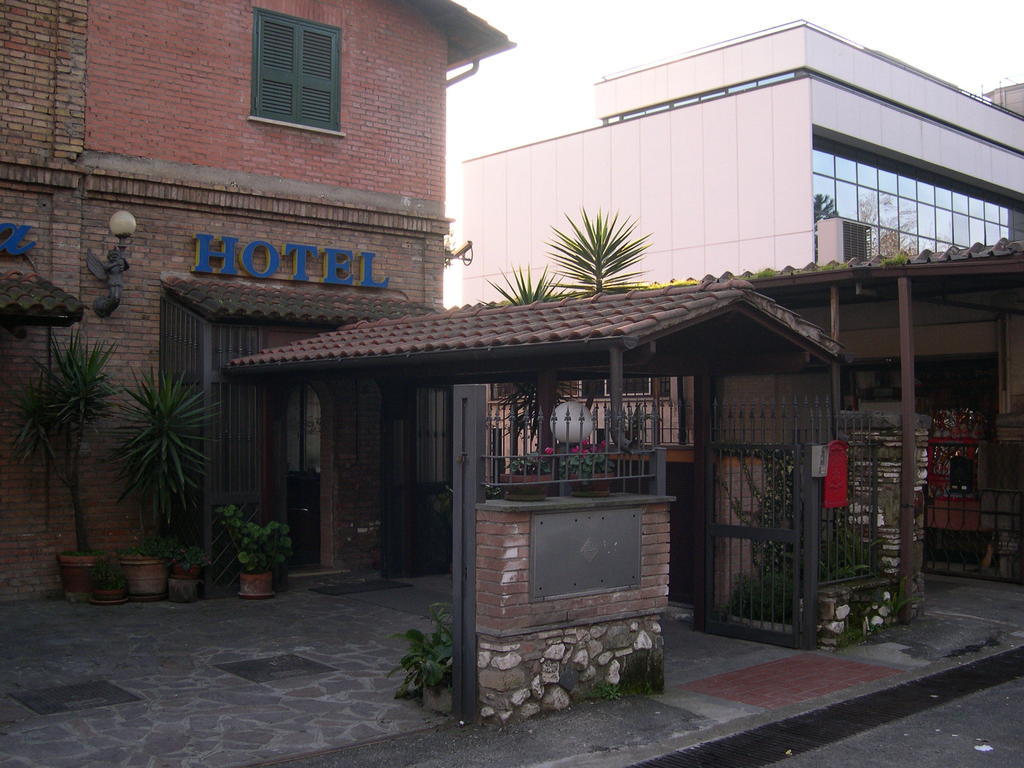 Hotel Fidene - Rome — Photos 1